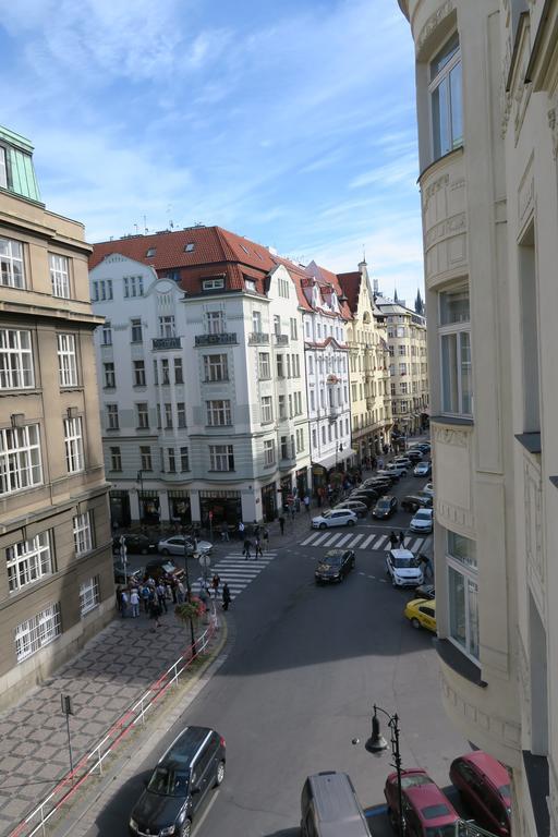 Old Town Square Superior Apartments - Valentin Prague Ngoại thất bức ảnh